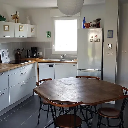 Maison Aureilhan, 4 Pieces, 6 Personnes - Fr-1-50-125 Сasa de vacaciones